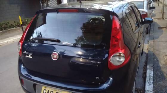 FIAT PALIO 1.4 MPI ATTRACTIVE 8V FLEX 4P MANUAL FIAT PALIO 1.4 MPI ATTRACTIVE 8V FLEX 4P MANUAL
